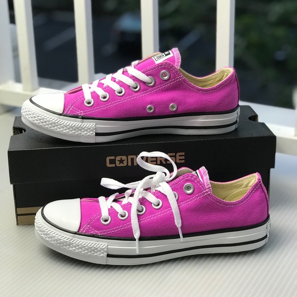 Converse  Ctas Low Top Canvas Hyper Magenta Women - Picture 2 of 6